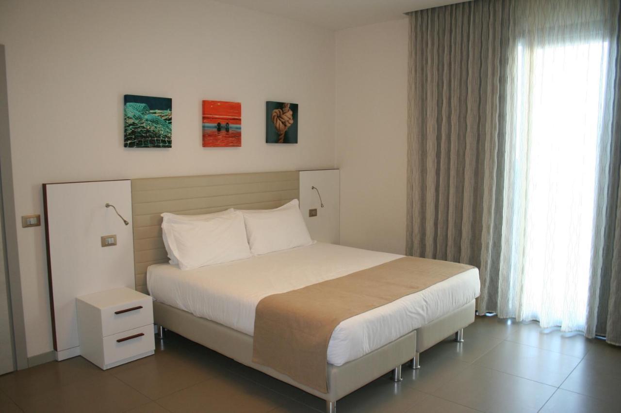 Hotel & Residence Cavalluccio Marino 리미니 객실 사진