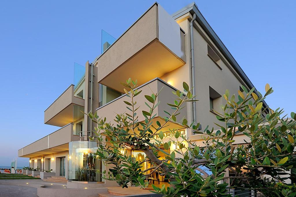 Hotel & Residence Cavalluccio Marino 리미니 외부 사진